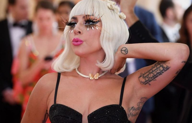 Lady Gaga, Gwen Stefani & More Celebrities Wearing Fishnet Tights